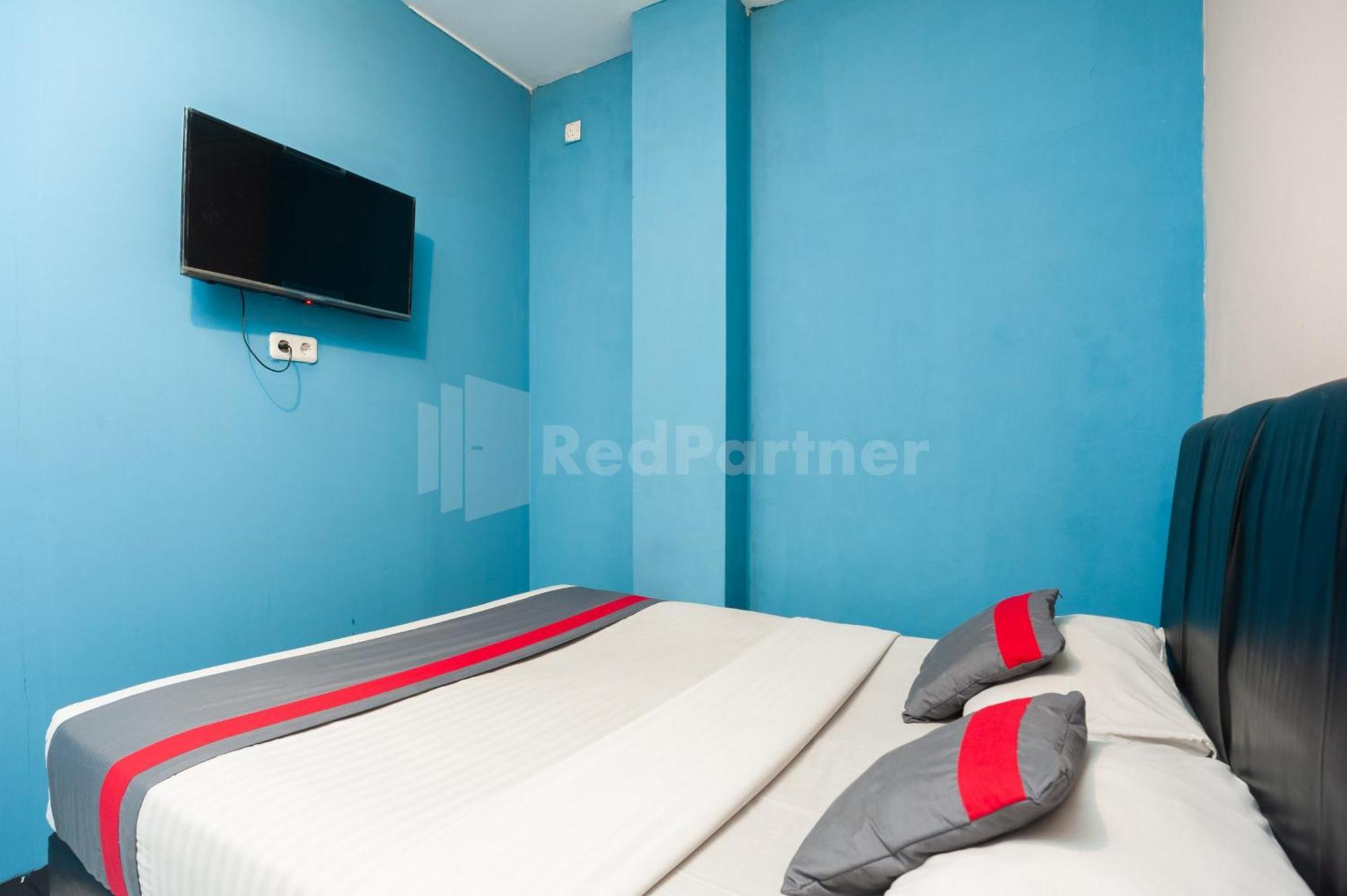 J&B Rooms Pramuka Jakarta Mitra Reddoorz Ngoại thất bức ảnh